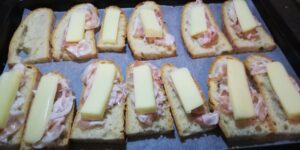 Crostini con Pancetta e Asiago 8