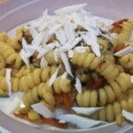 Fusilli Bucati con Zucchine, Peperoni e Ricotta Salata 7