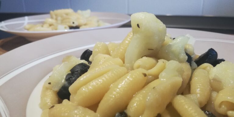 Scopri di più sull'articolo Gnocchetti Sardi con Cavolfiori e Olive