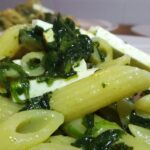 Mezze Penne con Spinaci, Cotto e Ricotta Salata 14